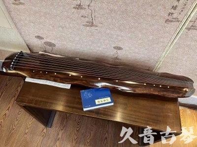 武威市●久音古琴  ●今日推荐 20230830 【冰丝断纹蕉叶】